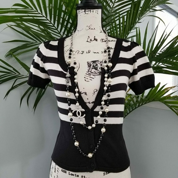 White House Black Market Sweaters - WHBM 100% cotton black & white short cardigan top
